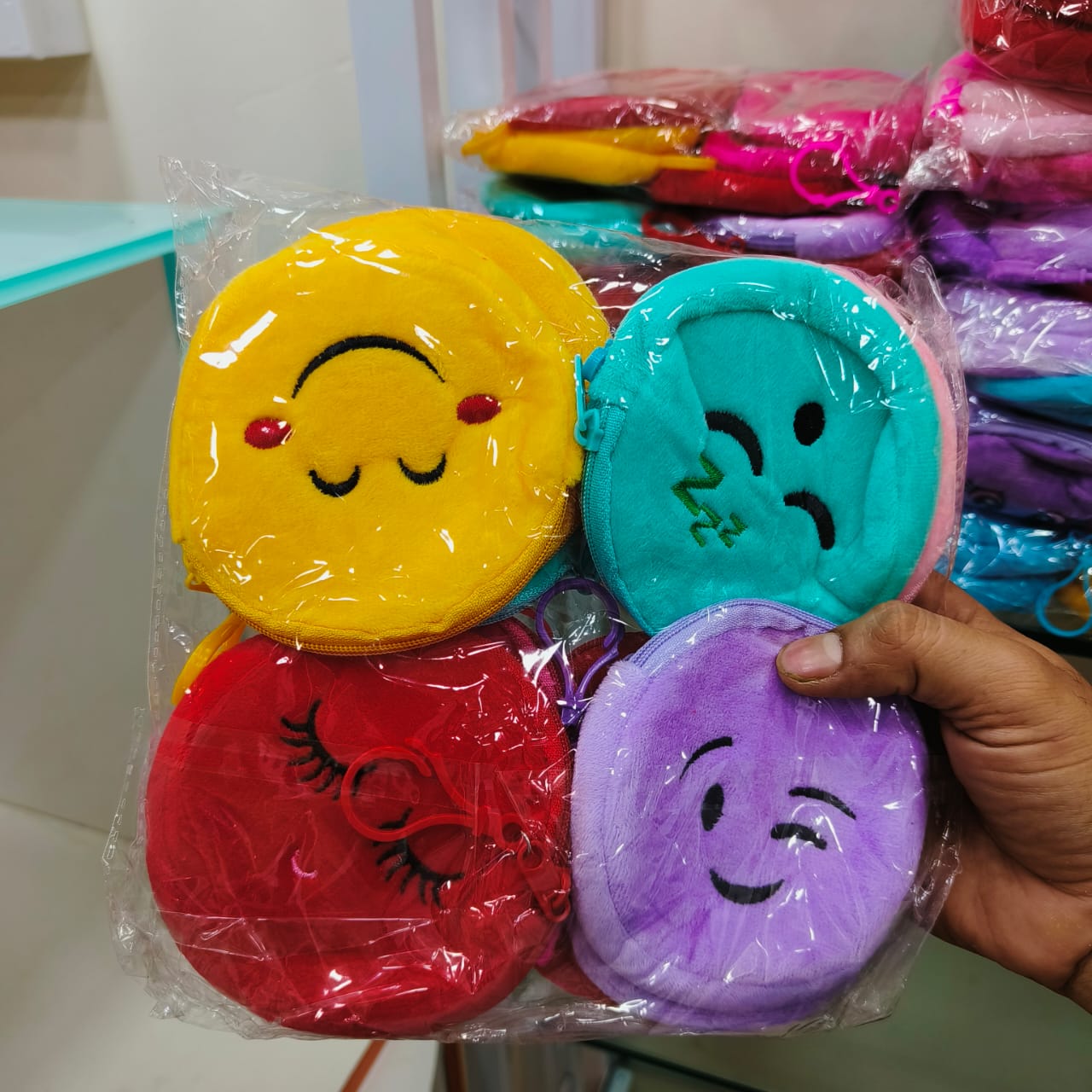 Multicolor Emoji Plush Earphone Pouch / Earphone Box (B5)