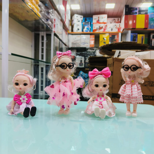 Fashion Doll Set with keychain Setup & Movable Body