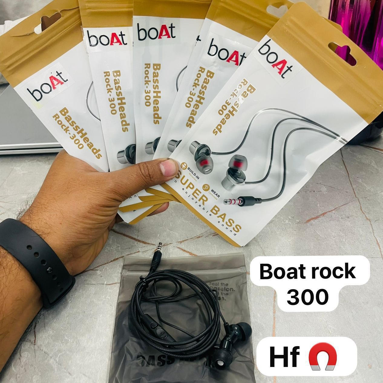 Boat Rock 300 Megnetic Champ Earphone