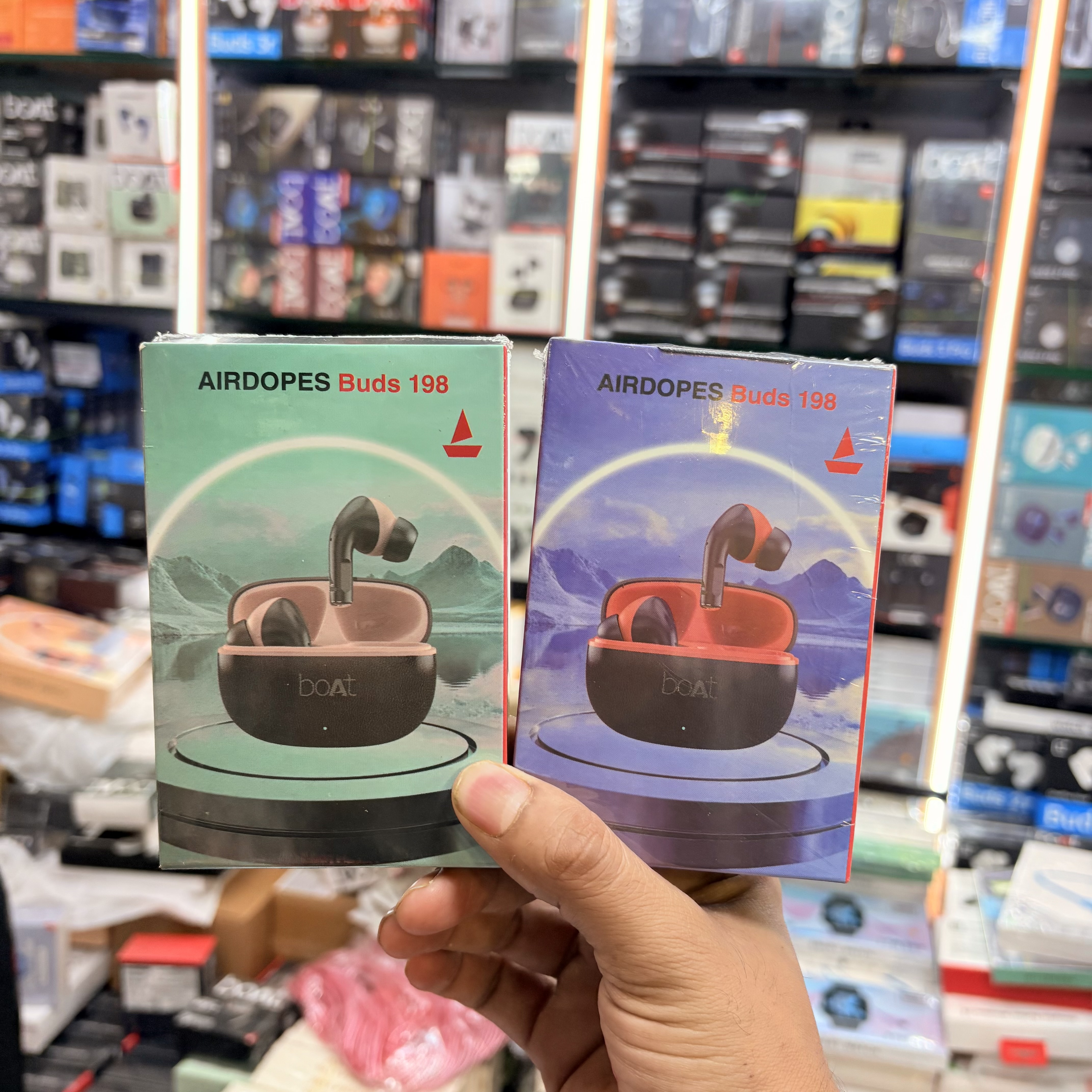 Boat AirPods 198  Wireless Bluetooth Ear Buds